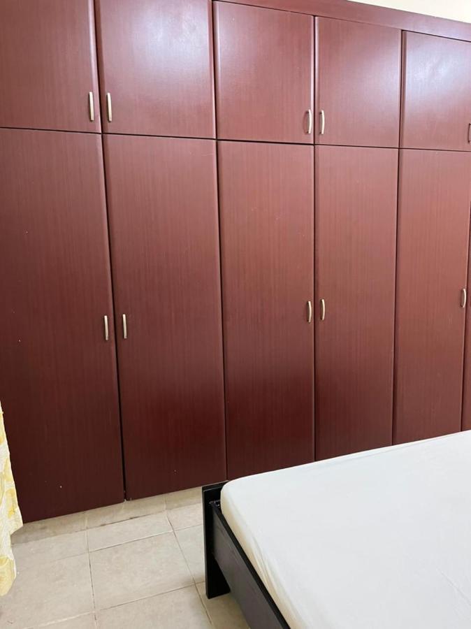 Master Room Attached Bathroom Dubai Ngoại thất bức ảnh
