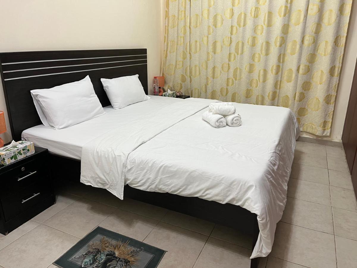 Master Room Attached Bathroom Dubai Ngoại thất bức ảnh
