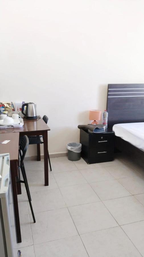 Master Room Attached Bathroom Dubai Ngoại thất bức ảnh